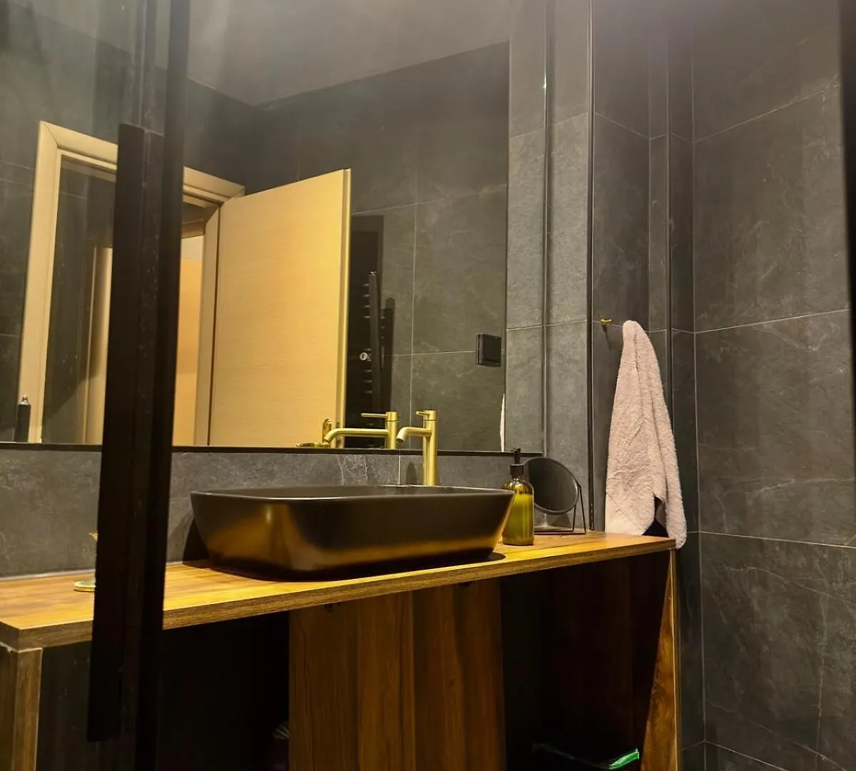 Individualliving 4 Excellent Central Location! ! ! Thessaloniki